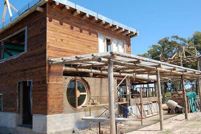 Casa en Punta Negra (Maldonado): Adobe en Punta Negra, 2010 — foto 2
