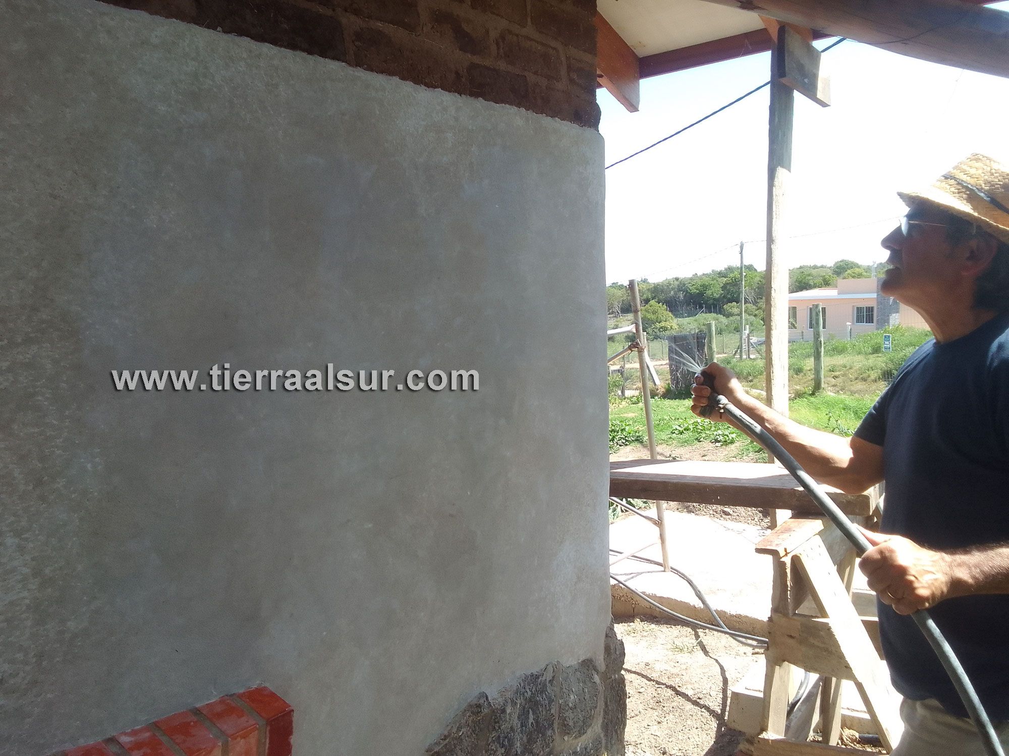 Revoques de arcilla, de cal, pinturas de cal, jabelga